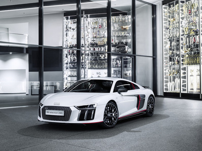  Audi    R8    