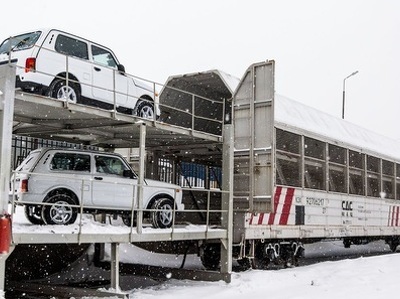     lada 4x4 