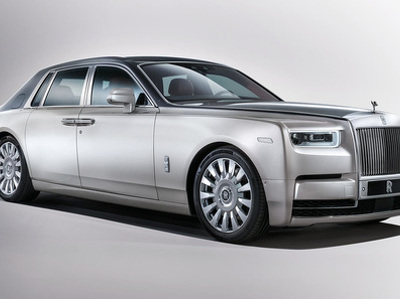  Rolls-Royce Phantom  