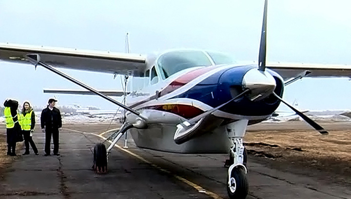   Cessna     