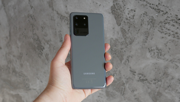  Samsung Galaxy S20 Ultra:  