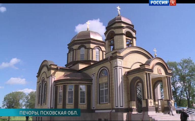 Что сыпать под картошку Что сыпать под картошку