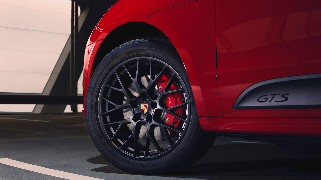 Картинки по запросу Porsche Macan GTS 2020
