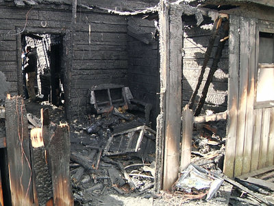 В Забайкалье школьник вынес из горящего дома годовалую сестру
