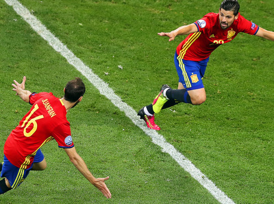 Футболисты Испании расправились с соперниками из Турции