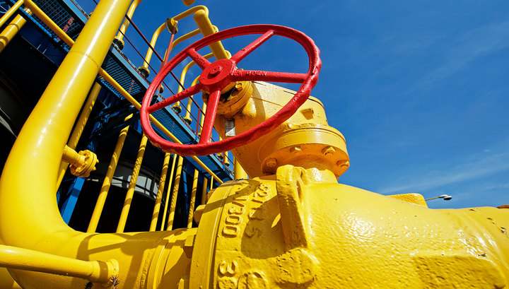 Украина отказалась подписать с Россией годовой контракт по газу