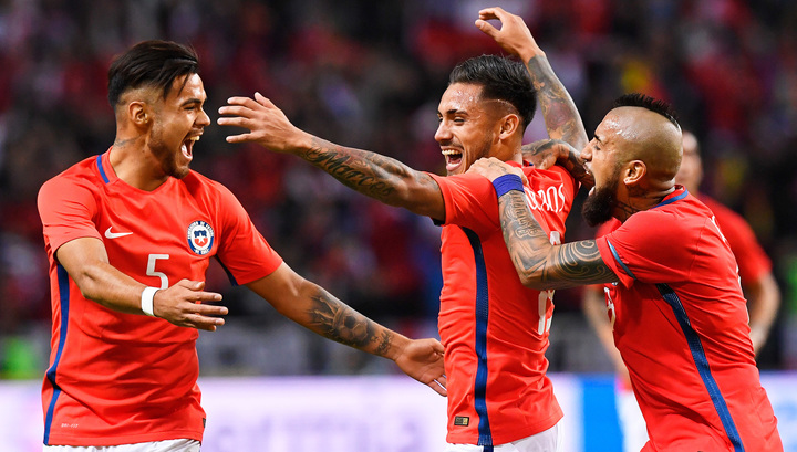Чилийцы обыграли Колумбию по пенальти и вышли в полуфинал Кубка Америки