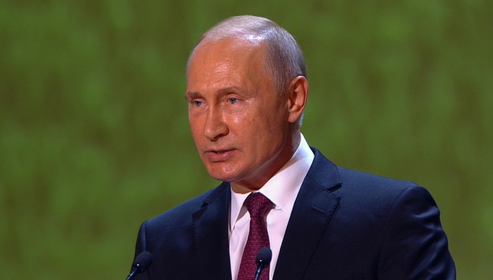 Путин не исключил, что возникнет новогодняя традиция встреч с Лукашенко