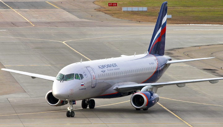 Самолет из Москвы долетел до Ижевска, исхлестанный забытым тросом
