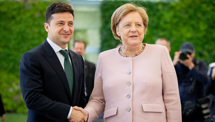 Меркель и Зеленский по телефону обсудили Донбасс, Минские договоренности и транзит газа