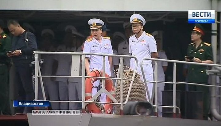 Во Владивосток впервые зашел фрегат ВМС Вьетнама 