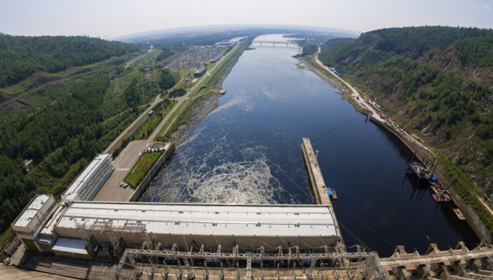 Зейская и Бурейская ГЭС задержали паводковые воды