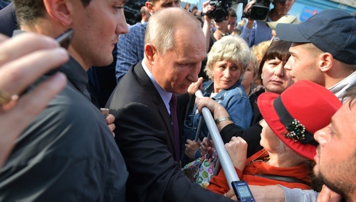 Путин поручил проработать возможность реструктуризации долгов пострадавших от паводка в Иркутской области