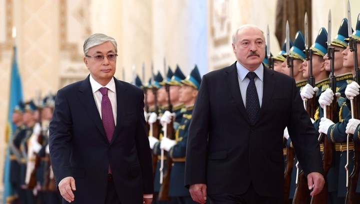 Казахстан будет поставлять нефть в Белоруссию