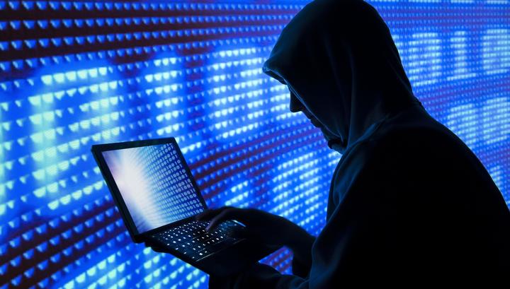 Двое хакеров пойдут под суд за хищение денег у вологодских бизнесменов