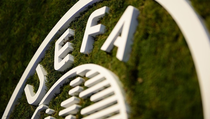 УЕФА отложил решение о возобновлении еврокубков в середине мая