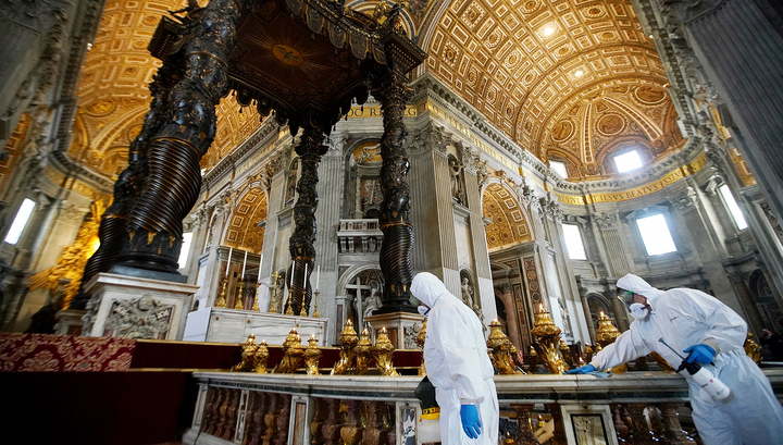 В ватиканском соборе Святого Петра возобновились публичные богослужения