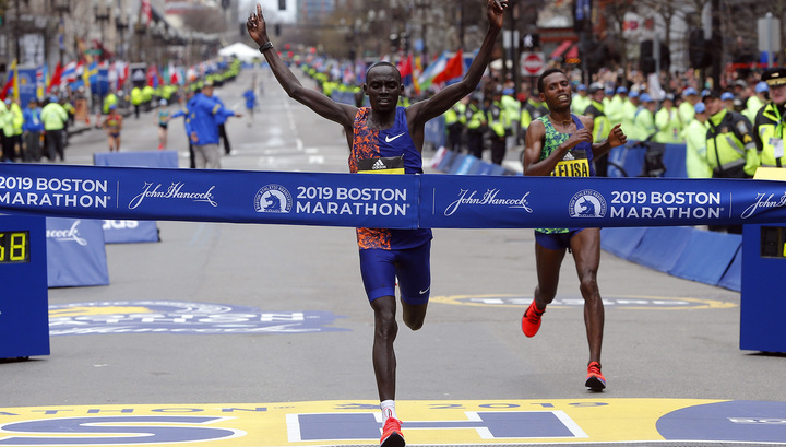 Бостонский марафон отменен впервые за 124 года существования