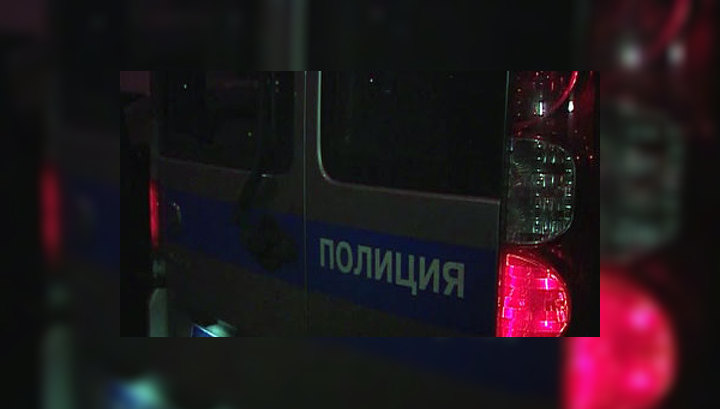 В Москве трое подростков пострадали, врезавшись на машине в фонарный столб
