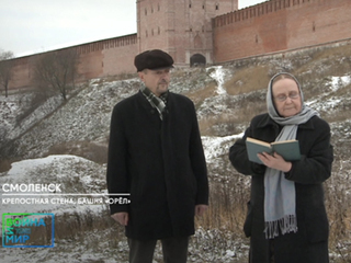 Russians read Tolstoy's War and Peace in 60-hour marathon (The Telegraph)