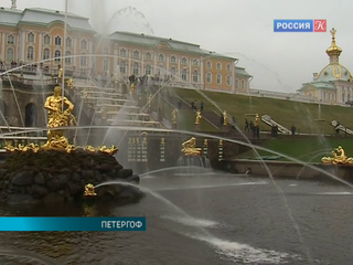 В ГМЗ “Петергоф” выставка посвящена 200-летию со дня рождения архитектора Эдуарда Гана