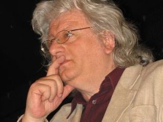 Скончался венгерский писатель Петер Эстерхази