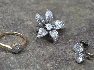 Шотландская супружеская чета нашла клад в старинном стуле