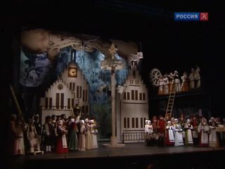 В театре