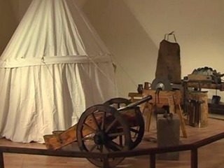 Воссозданное старинное оружие выставили в Нижнем Новгороде ко Дню народного единства
