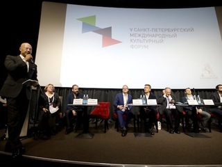 Федор Бондарчук и Рэйф Файнс открыли конференцию