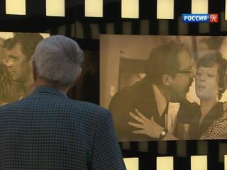 В Новом Манеже - выставка “Необъятный Рязанов” к 90-летию со дня рождения режиссера