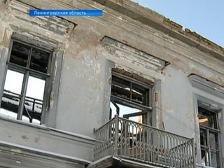В Новой Ладоге разрушается особняк купца Луковицкого