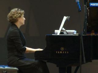 На ВДНХ прошел сольный концерт пианистки Полины Осетинской