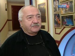 В Тбилиси построен театр для Роберта Стуруа