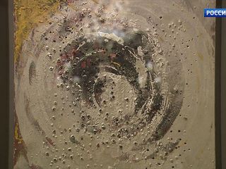 Картину Лучо Фонтаны из цикла «Пространственная концепция» представили в Москве
