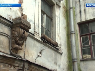 В реставрации нуждается Дом архитектора Александра Брюллова в Петербурге
