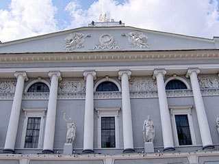 199 лет назад была открыта Российская национальная библиотека