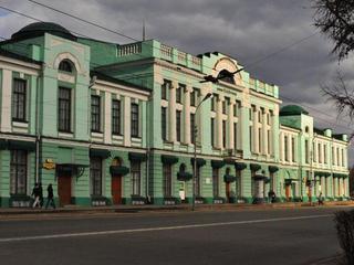 Реставраторы сели за парты