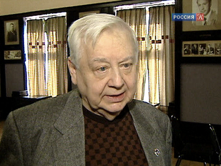 Олег Табаков награжден золотой