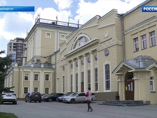 Театр „Красный факел“ закрыт из-за распространения коронавирусной инфекции