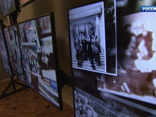 РАМТ представил мультимедийную выставку о своей столетней истории