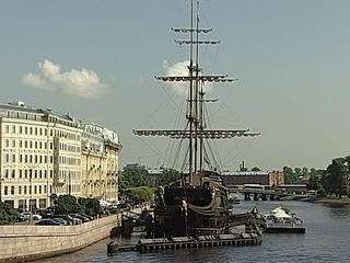 Около 18 тысяч школьников бесплатно побывают на экскурсиях в Санкт-Петербурге