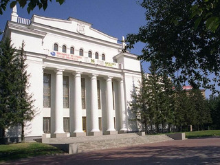 400 музыкантов из нескольких городов Сибири выступили в Новосибирской филармонии