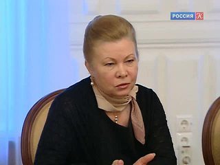 Марина Леонова отмечает двойной юбилей