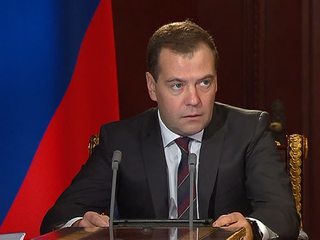 Медведев подписал распоряжение о присуждении 25 премий правительства России 2013 года в области культуры