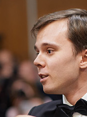Михаил Елисеев