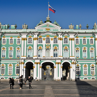 Эрмитаж вновь начнёт принимать посетителей с 15 июля Эрмитаж вновь начнёт принимать посетителей с 15 июля