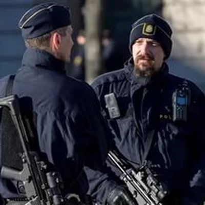 Из сейфа правительственной канцелярии центре Стокгольма пропало оружие Из сейфа правительственной канцелярии центре Стокгольма пропало оружие