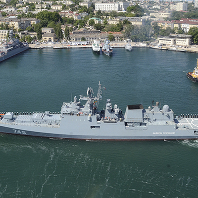 Репетиция военно-морского парада прошла в Санкт-Петербурге и Кронштадте Репетиция военно-морского парада прошла в Санкт-Петербурге и Кронштадте