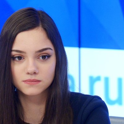 Евгения Медведева победила в финале Кубка России по фигурному катанию Евгения Медведева победила в финале Кубка России по фигурному катанию